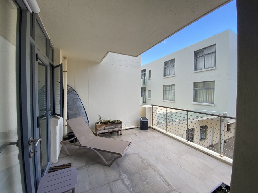 To Let 1 Bedroom Property for Rent in Muizenberg Western Cape